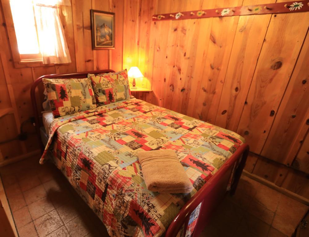The Cabins At Historic Columbine Clark Экстерьер фото