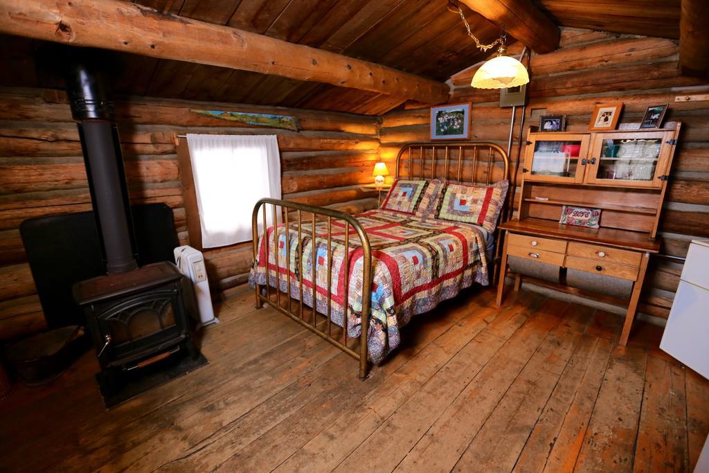 The Cabins At Historic Columbine Clark Экстерьер фото