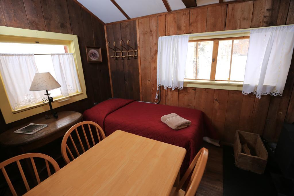 The Cabins At Historic Columbine Clark Экстерьер фото