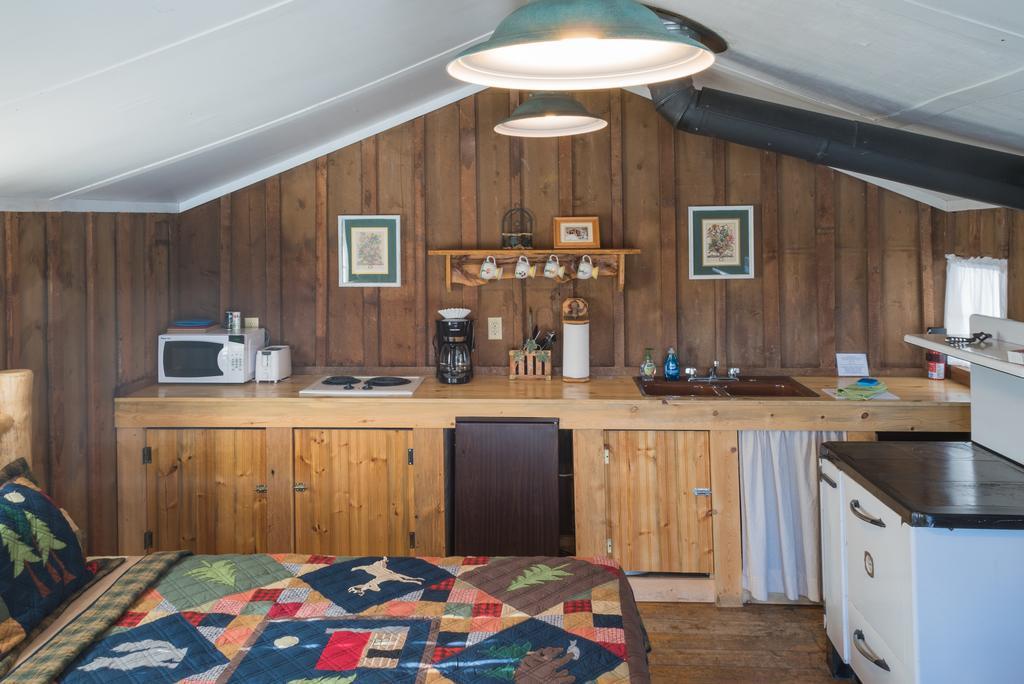 The Cabins At Historic Columbine Clark Экстерьер фото